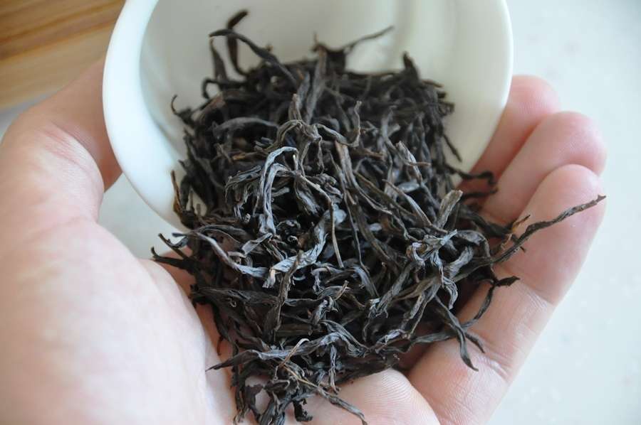 Чай Фэн-Хуан Дань-Цун